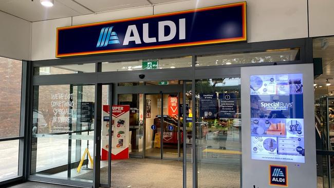 Aldi supermarket in Mona Vale.