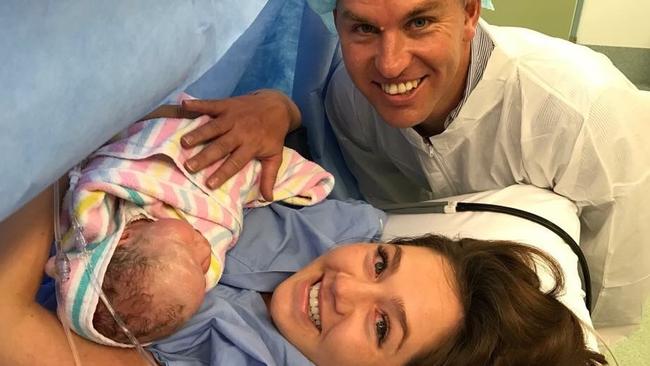 Eliza Curby Fell Pregnant With Twins Six Weeks After Giving Birth 