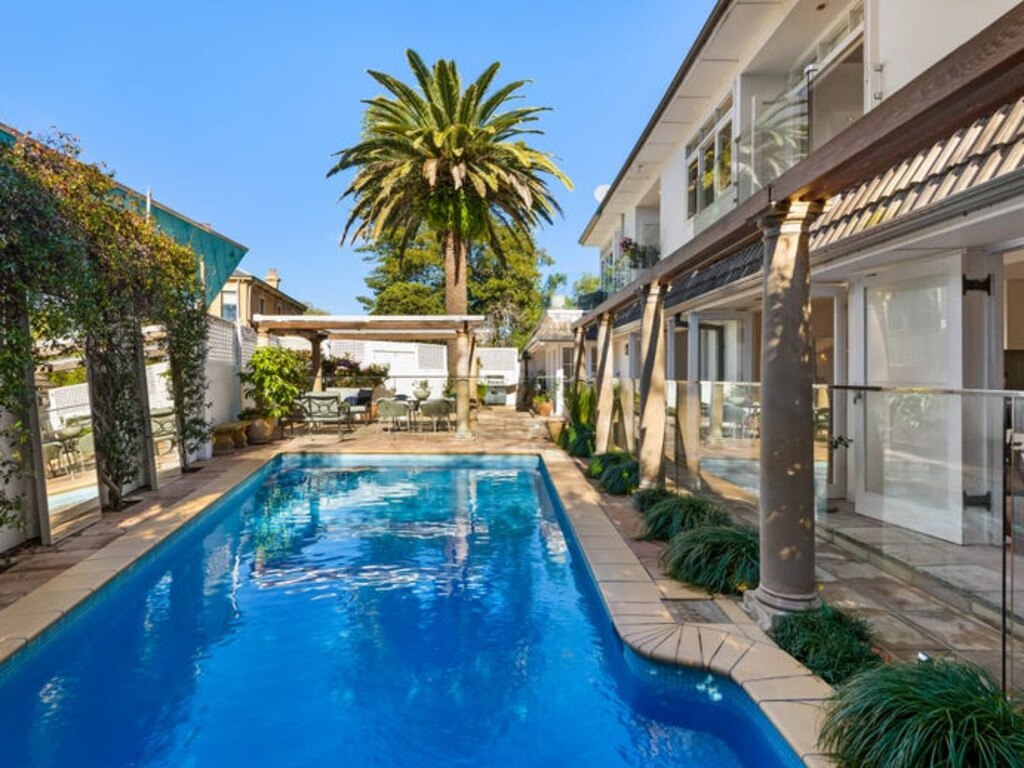 This house at Dunara Gardens, Point Piper sold for over $9m in 2021.