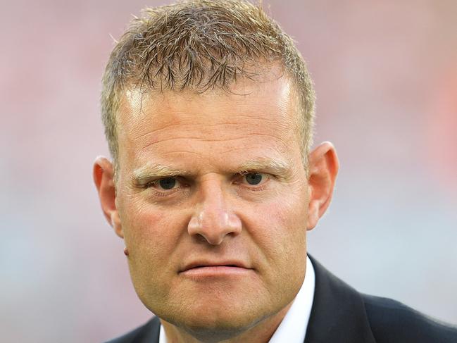 SYDNEY, AUSTRALIA - DECEMBER 09:  Josep Gombau, coach of the Wanderers looks on during the round 10 A-League match between the Western Sydney Wanderers and Sydney FC at ANZ Stadium on December 9, 2017 in Sydney, Australia.  (Photo by Brett Hemmings/Getty Images)