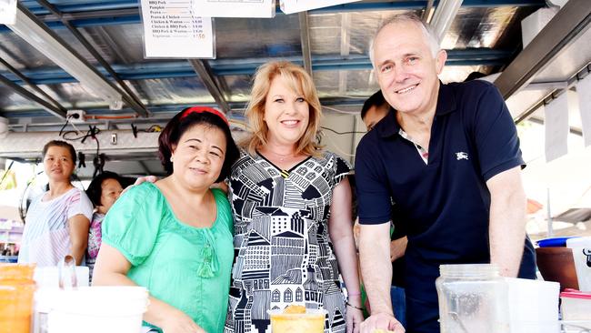 Prime Minister Malcolm Turnbull has met Mary Lei, the famous Laksa lady at the Parap Markets in Darwin. Picture: Elise Derwin