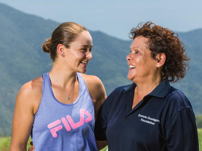 EMBARGO FOR TWAM 2 NOV 2019NO REUSE WITHOUT PERMISSION FEE APPLIESPhotography of Ash Barty and Evonne Goolagong Cawley for the The Weekend Australian Magazine - Cairns, 9 Oct 2019. Pic : Andrew Watson