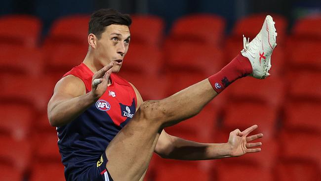 Sam Weideman is set to miss the early rounds of the 2021 campaign.