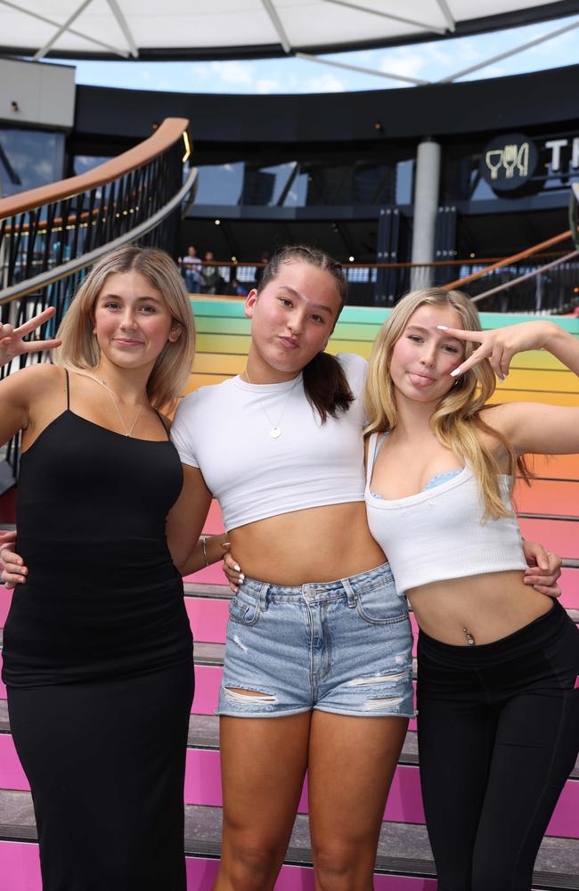 Caitlin Smith, Sophie Tessmann and Lilenne Potter at Pacific Fair Beauty Weekend with Anna Paul. Picture, Portia Large.