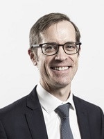 Professor Theo Farrell, of La Trobe University, was the only vice-chancellor to take a pay cut last year.