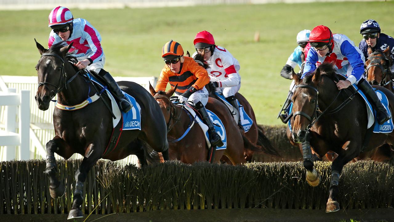 Warrnambool Races