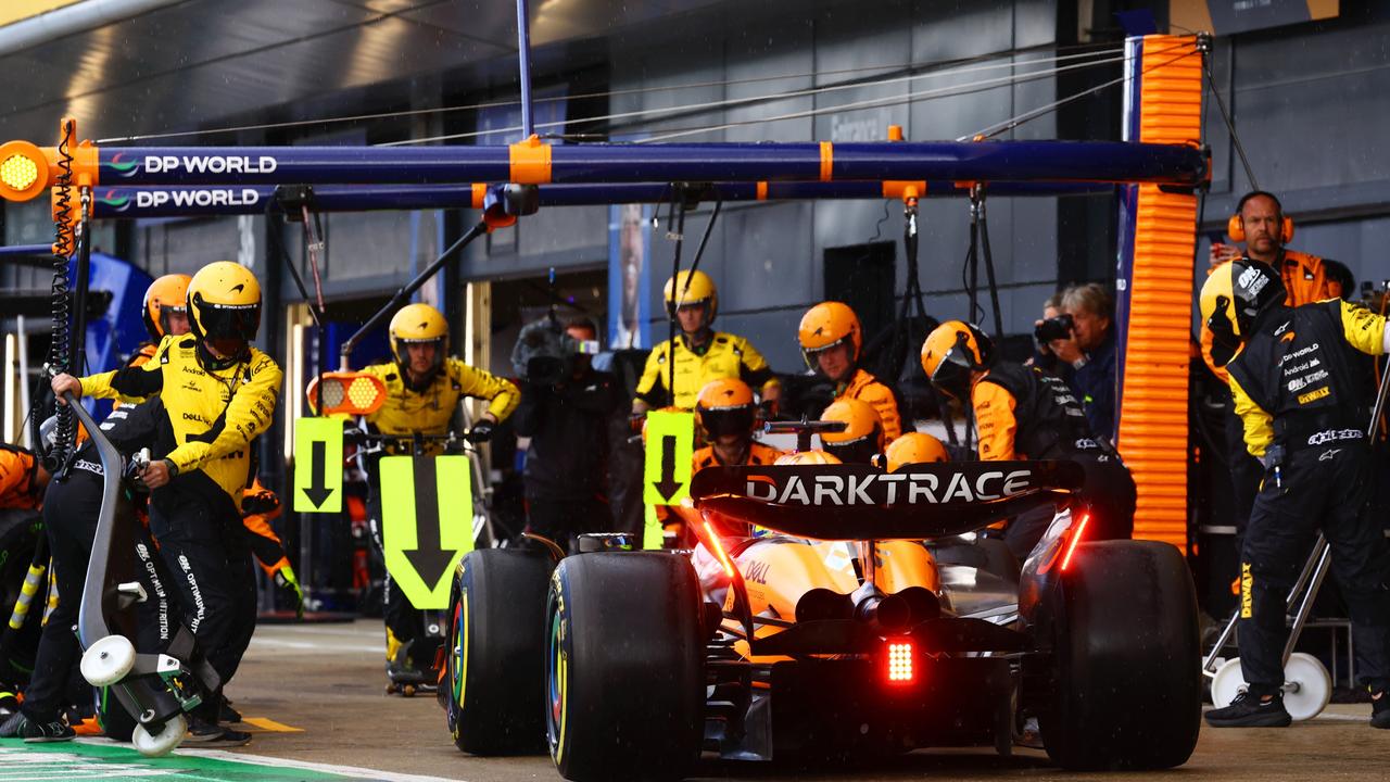 Pitting one lap too late cost Oscar Piastri badly. (Photo by Mark Thompson/Getty Images)