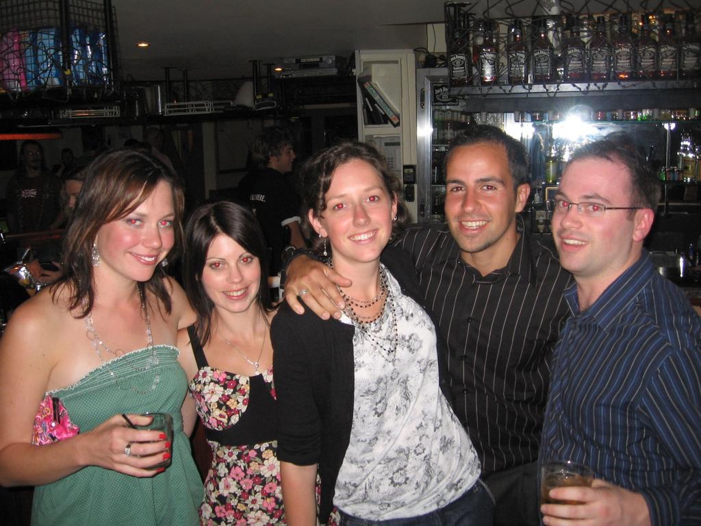 Geelong night-life flashback gallery: Barwon Club in the 2000s ...