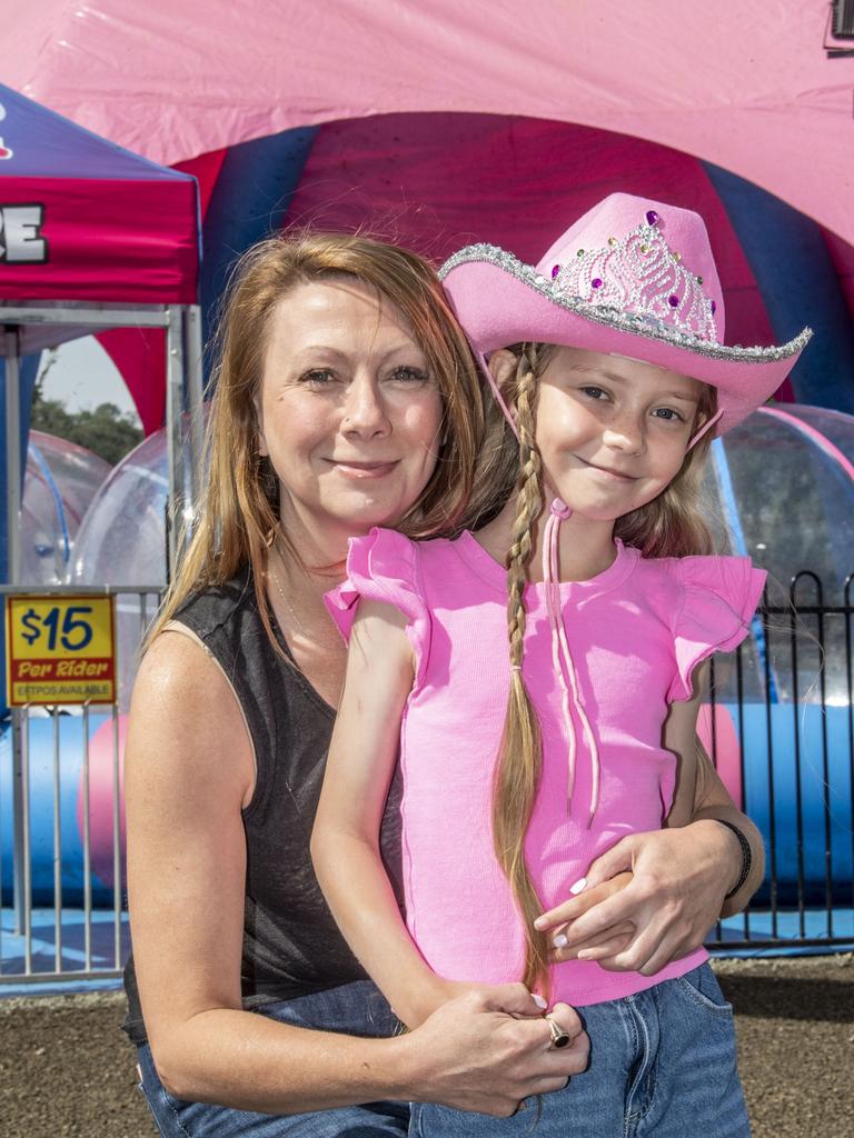 Leisa McMahon and Lola Jannenga. Toowoomba Royal Show. Friday, March 31, 2023. Picture: Nev Madsen.