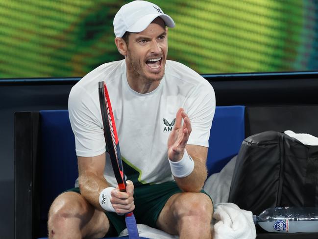 MELBOURNE, AUSTRALIA - JANUARY 19: Andy Murray of Great Britain reacts during the change over in their round two singles match against Thanasi Kokkinakis of Australia during day four of the 2023 Australian Open at Melbourne Park on January 19, 2023 in Melbourne, Australia. (Photo by Clive Brunskill/Getty Images)