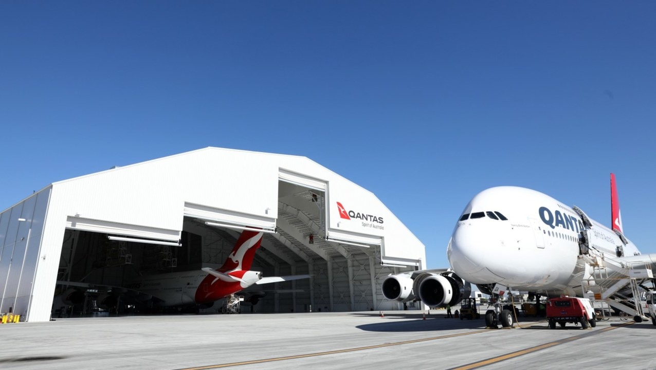 Qantas considers head office move