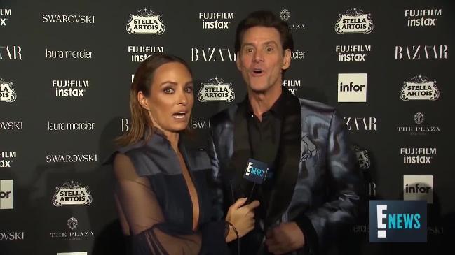 Jim Carrey's bizarre red carpet interview