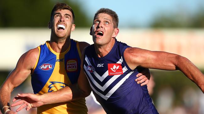 Aaron Sandilands, right, took the points against Eagle ruckmen Scott Lycett.