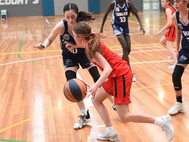 Casey Cavaliers Jordyn Philips puts in work on the defensive end. Picture: Basketball Australia