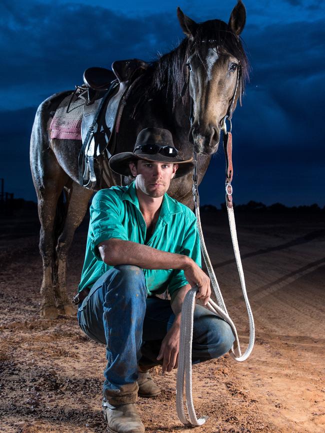 28/5/15 EMBARGO APPLIES CONTACT PICTURE DESK FOR DETAILS SA Weekend- Jamie Kunze, Leading Hand at Macumba Station, Oodnadatta. Picture by Matt Turner.