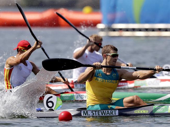 Australia's Murray Stewart paddles during the men's kayak single 1000m semifinal during the 2016 Summer Olympics in Rio de Janeiro, Brazil, Monday, Aug. 15, 2016. (AP Photo/Luca Bruno)
