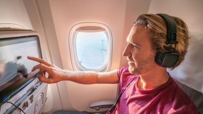 3. No one can contact you Ah, bliss. Going on flight mode, catch you on the other side. Let's just hope airlines continue to drag their feet with the roll out of in flight Wi-Fi (or continue to make it so slow as to be unusable) and we'll be able to enjoy this benefit for the years to come. 