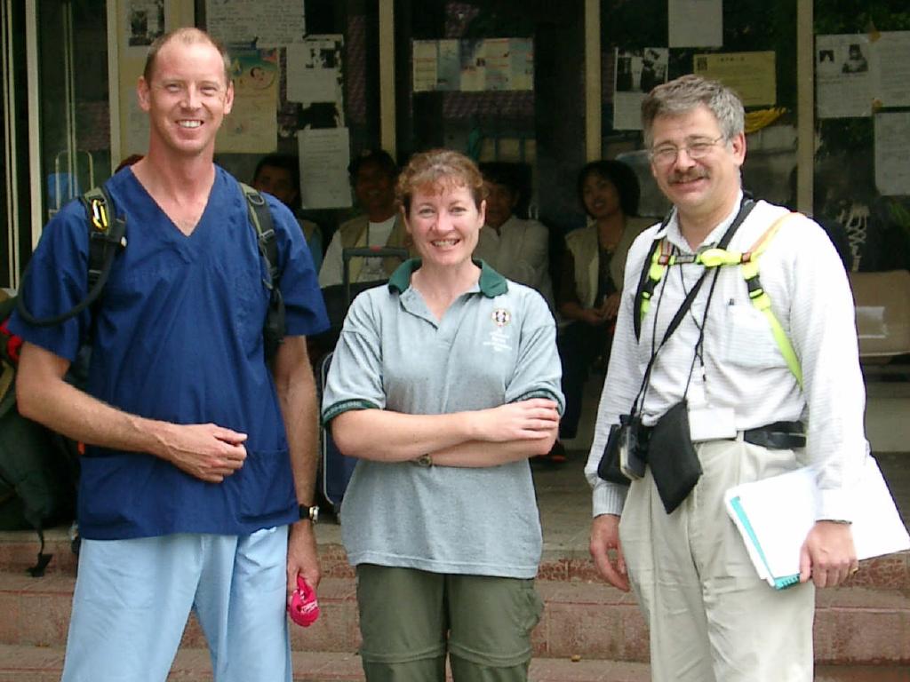 Dave Tingey with Debbie Harrop and Hugh Granthum at Fakinah Hospital, Banda Aceh, Indonesia Picture: Daniel Martin).