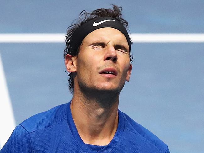 LONDON, ENGLAND - NOVEMBER 13:  Rafael Nadal of Spain reacts in his Singles match against David Goffin of Belgium during day two of the Nitto ATP World Tour Finals at O2 Arena on November 13, 2017 in London, England.  (Photo by Clive Brunskill/Getty Images)