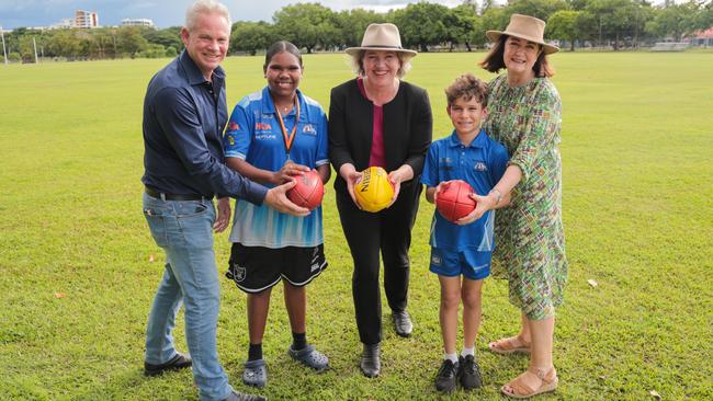 Gardens Oval No.2 redevelopment announced. L-R Sean Bowden; Lisa Baylis; Tirzah Tipungwuti; Chris Hatzivalsamis; Senator Sarah Henderson