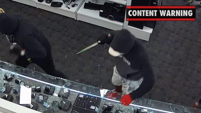 Police search for three men after Browns Plains robbery