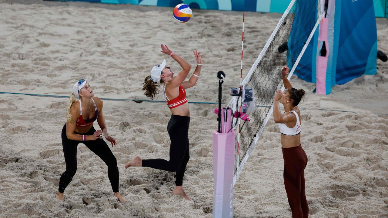 The uniforms were not what viewers expected on Day 1. Photo by Luis TATO / AFP.