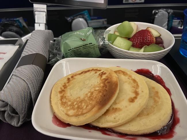 Breakfast on United Airlines Premium Plus includes pancakes.