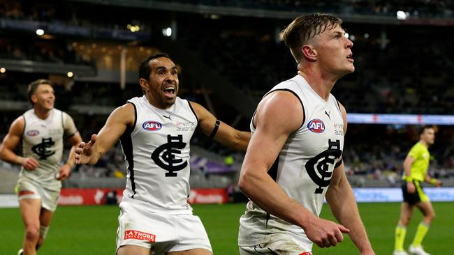 Eddie Betts celebrates Newnes’ goal. Picture: AFL Photos