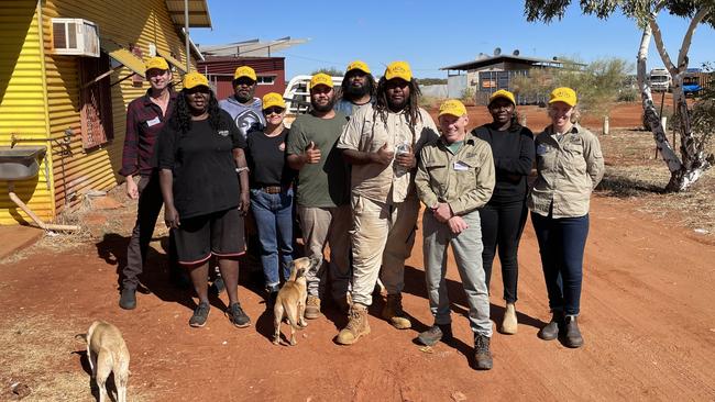 The Fulcrum Agency staff (including Akira Monaghan (R)) pictured with Martu workers.The Fulcrum Agency (TFA) are engaged in a project working on improving housing conditions; community infrastructure and ensuring longer term planning in Martu communities.These pictures were taken in communities in Parrngurr or Kunawarritji.