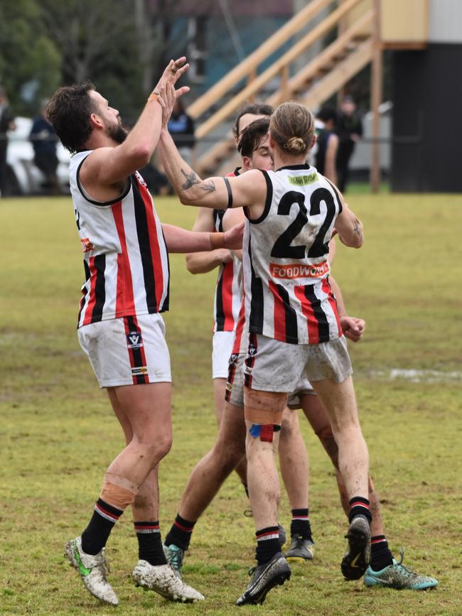 Alexandra’s Ryley Norris (No. 22) celebrates a goal. Picture: Michelle Jack