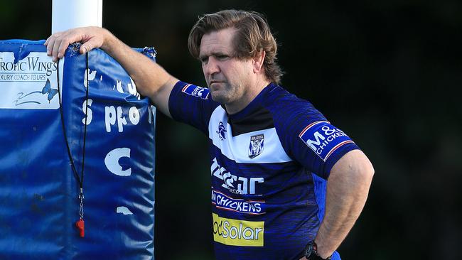 Bulldogs coach Des Hasler has previously argued for an extended game-day bench.