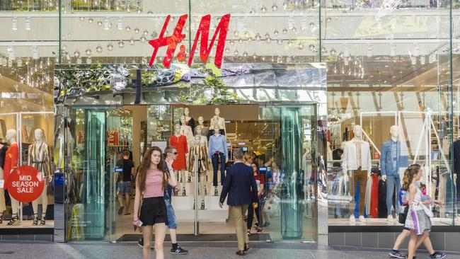 H&amp;M is bulking up its online operations.