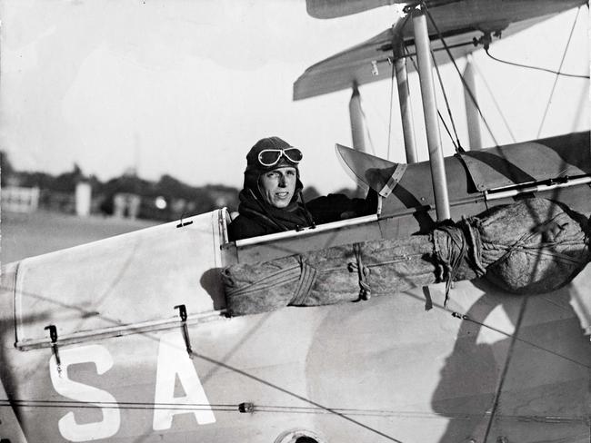 Aviator Oscar Garden ready for takeoff. Picture: National Library NZ