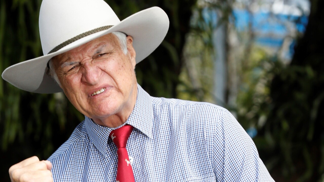 ‘I have a vaccination certificate, but I’m damned if I could find it’: Bob Katter