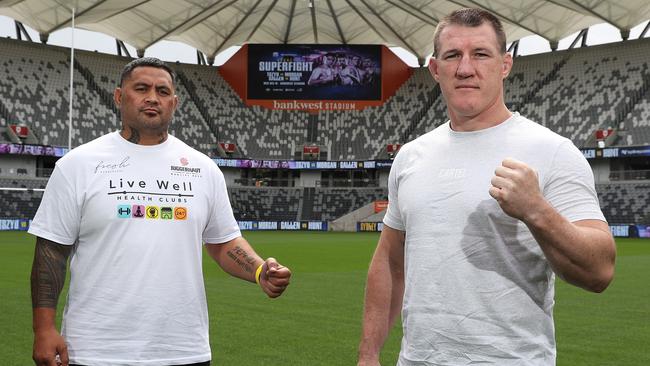 The former UFC star and Gallen will step in the ring next month.