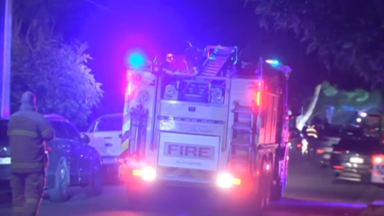 Two Found Dead In Suspicious Melbourne Housefire Au — Australias Leading News Site 0750