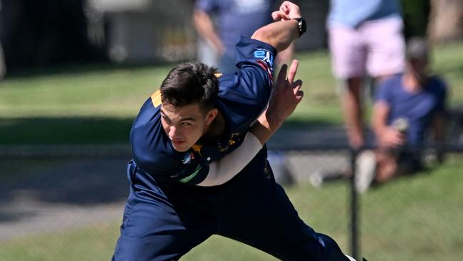 Strathmore bowler Sam Duggan. Picture: Andy Brownbill