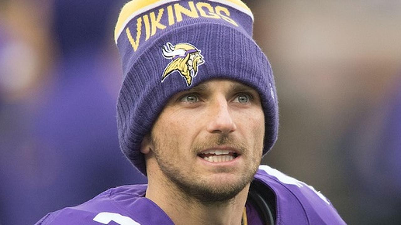 Blair Walsh not alone with a heartbreaking postseason kick