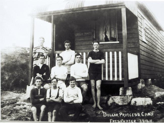 Dollar Princess camp at Freshwater in 1910-11. Photo Northern Beaches Library