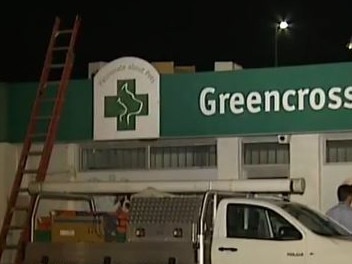 A man died while working on the roof of this Capalaba veterinary clinic. Picture: Today Show