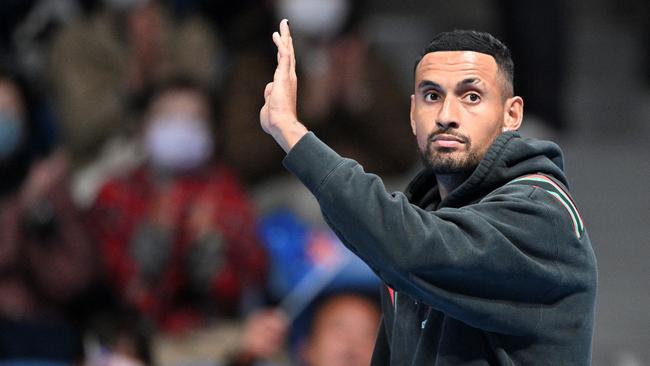 Nick Kyrgios of Australia announces his withdrawal due to an injury before the men's singles quarter final match with Taylor Fritz of the US at the Japan Open tennis tournament in Tokyo on October 7, 2022. (Photo by Kazuhiro NOGI / AFP)