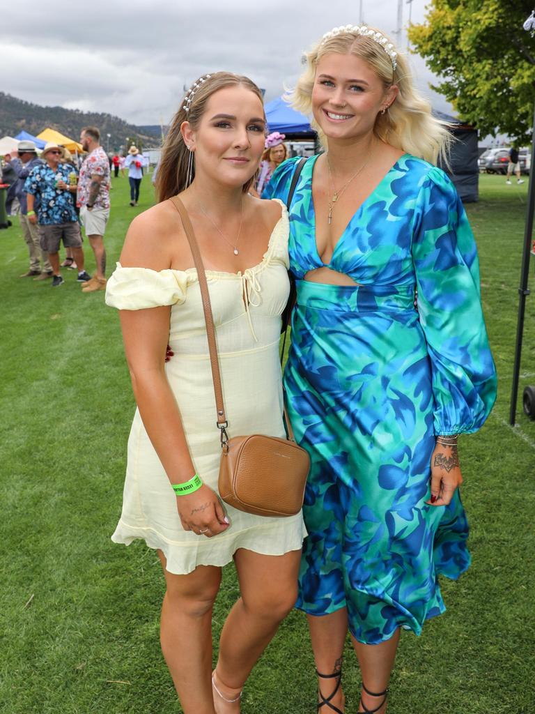 Shannen Zeitzen and Holly Jackson at the Hobart Cup Day. Picture : Mireille Merlet