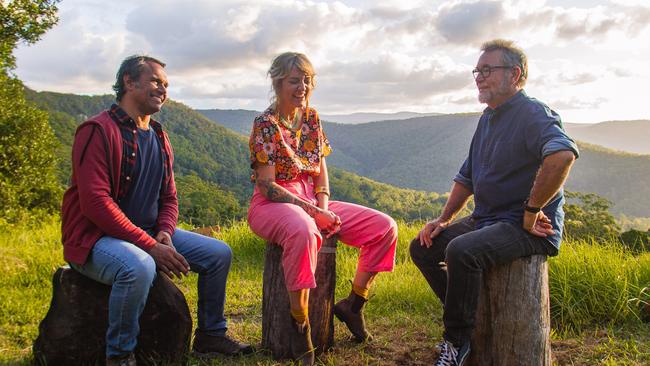 Aaron Pedersen and Holly Ringland with John Willamson.