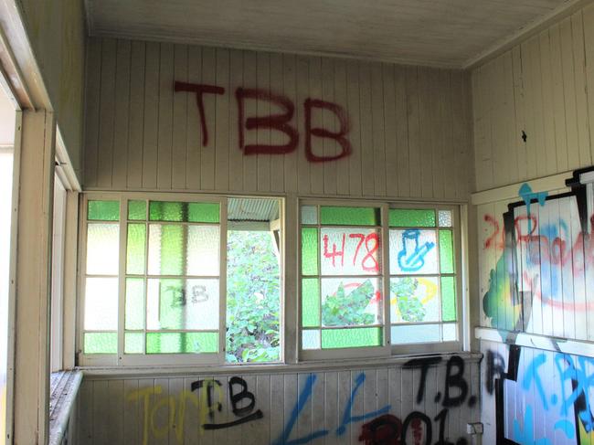 Abandoned house in Wynnum Rd, Cannon Hill, Brisbane. Picture: Sam Harrison