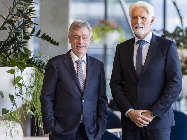 05/08/22  (L-R) Transurban chairman Lindsay Maxsted and CEO Scott Charlton. Aaron Francis / The Australian