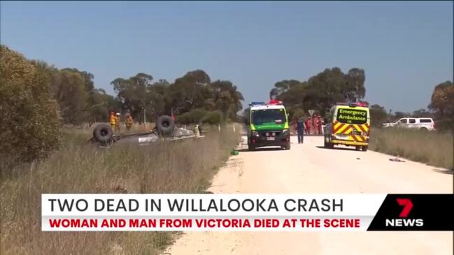 Two killed in Willalooka crash (7NEWS)