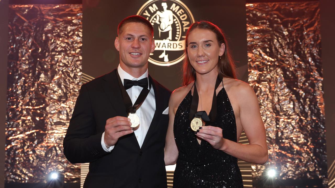 NRL and NRLW Dally M medallists Kalyn Ponga and Tamika Upton. (Photo by Mark Kolbe/Getty Images)