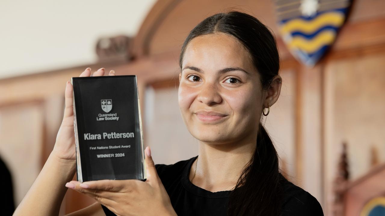 Bond University student Kiara Petterson has received the 2024 Queensland Law Society First Nations Student Award.