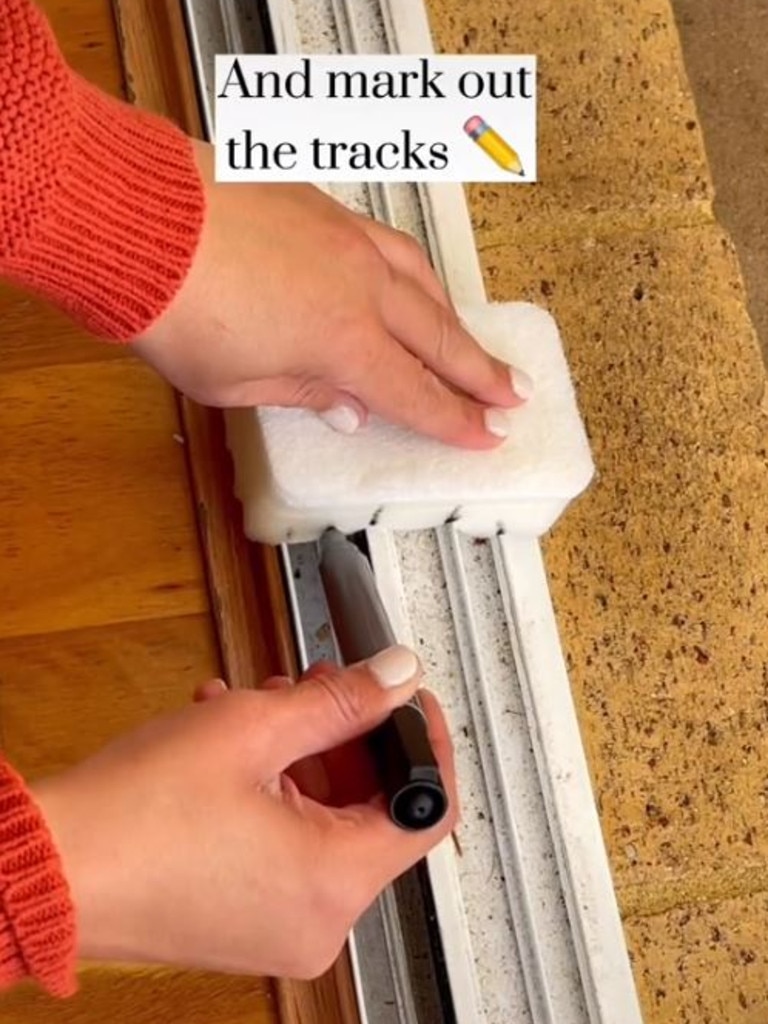 Cleaning hack: Mum uses sliced sponge to clean sliding door tracks