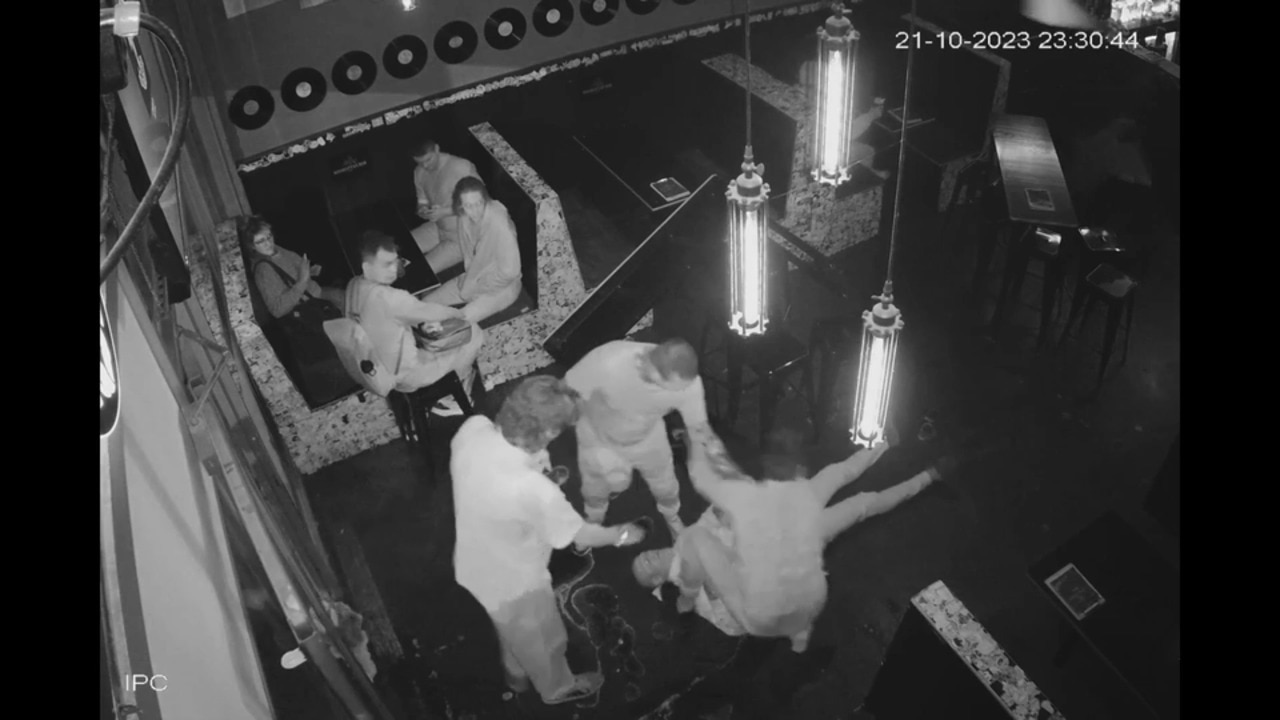 Bikie bashing in Geelong's Manhattan Bar